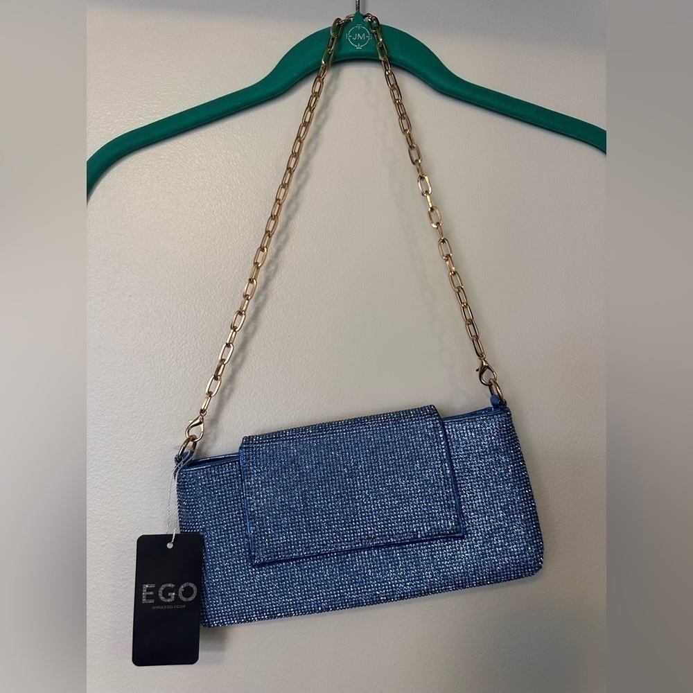 NWT BOXING CHAIN STRAP DETAIL RECTANGLE SHAPED SHOULDER BAG IN BLUE DIAMANTE - Picture 5 of 6